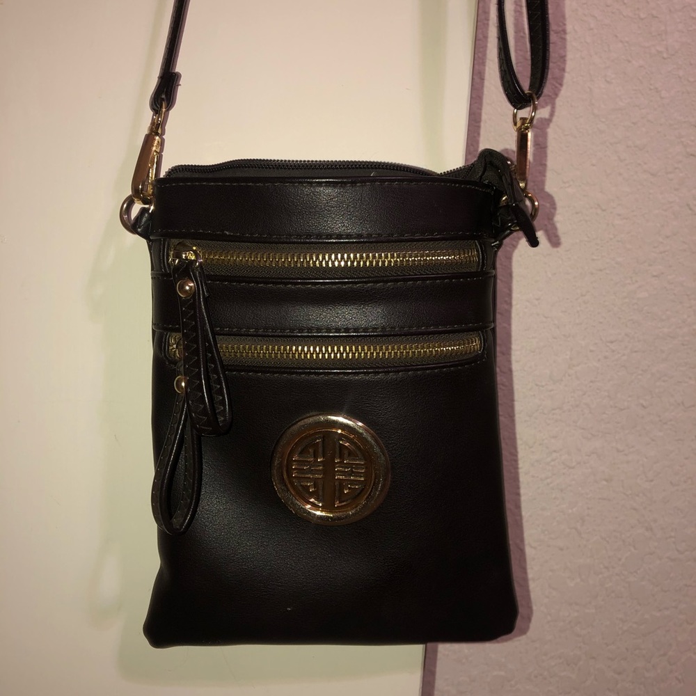 Purse - Picture 2 of 4